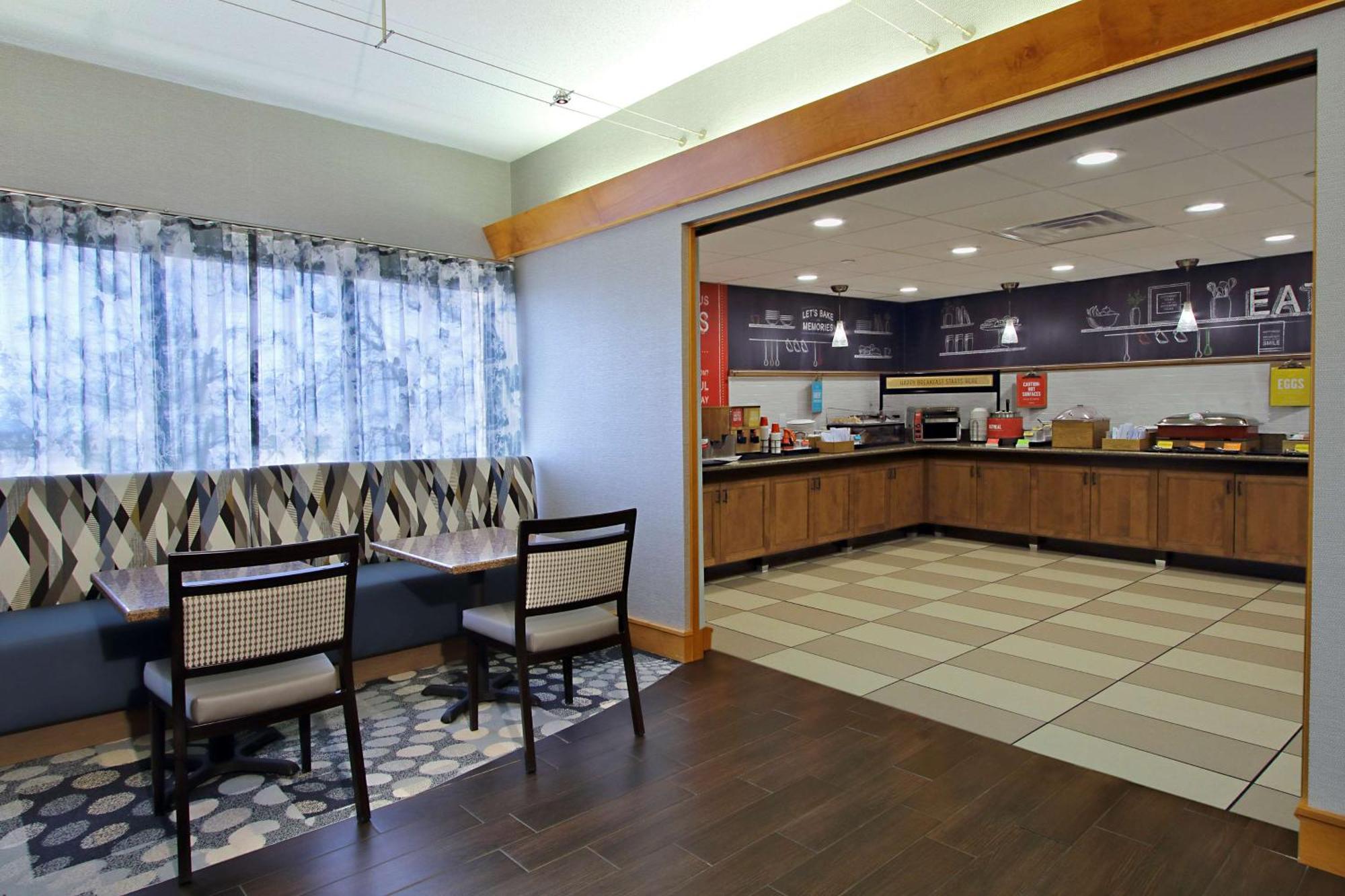 Hampton Inn Hagerstown-Maugansville Bagian luar foto