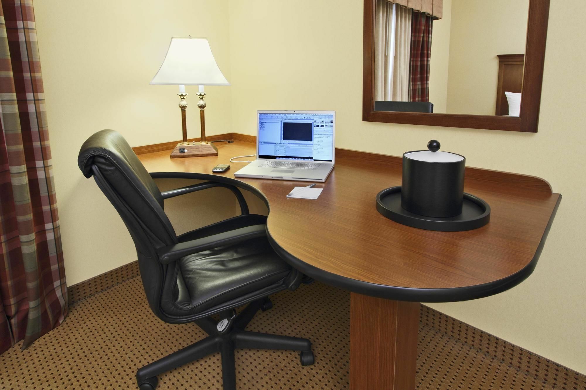 Hampton Inn Hagerstown-Maugansville Bagian luar foto